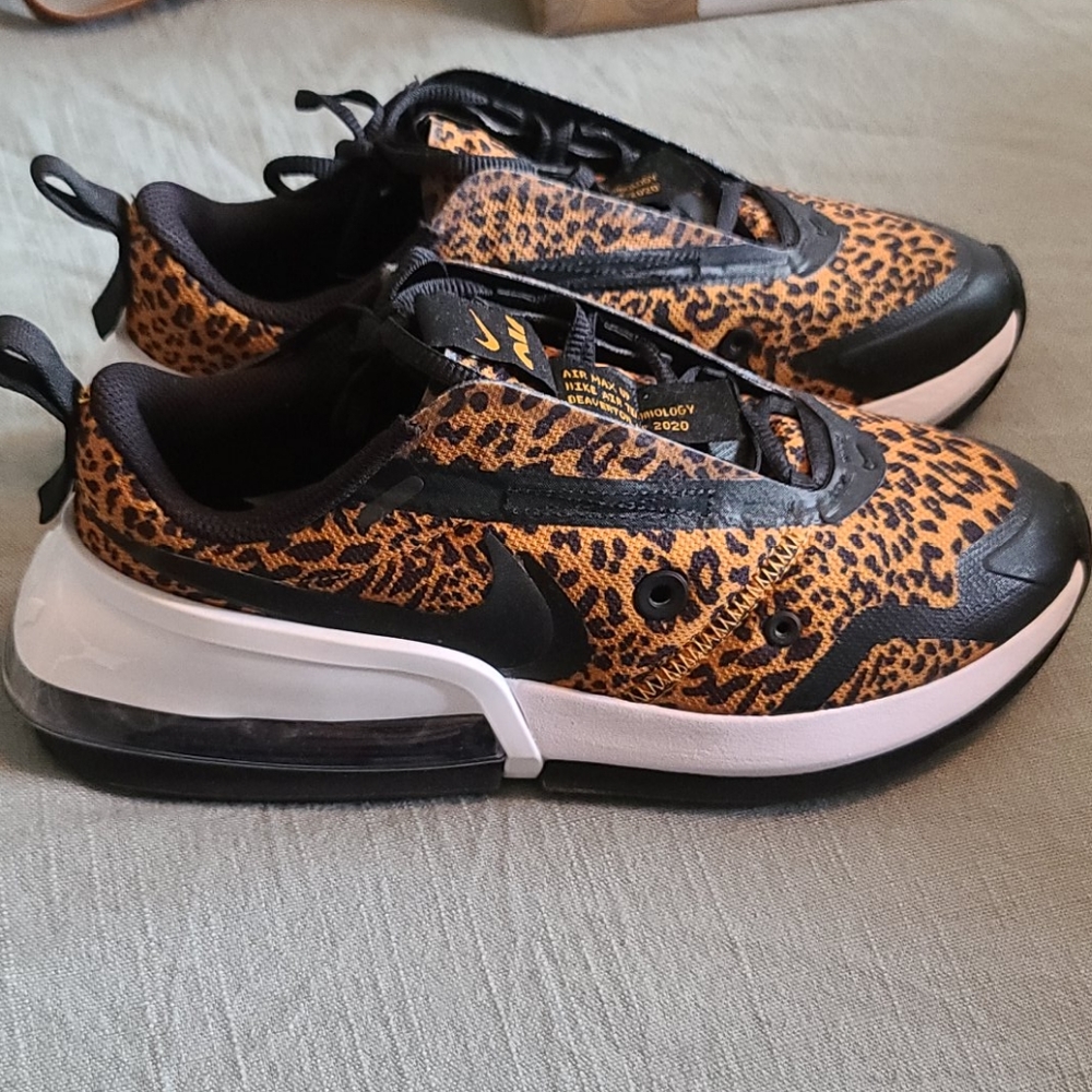 Nike Air max shoes